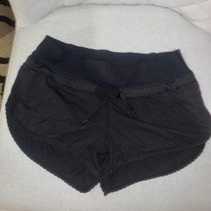 Cotton Lululemon Lounge Shorts in Black